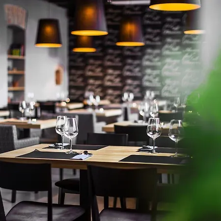 Qbatura Cafe & Hotel Ciechanow