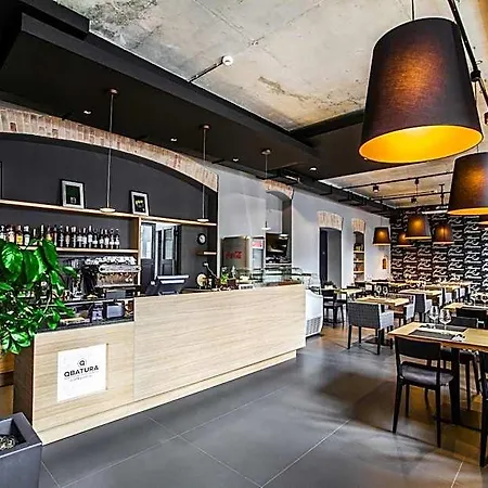 Hotel Qbatura Cafe &