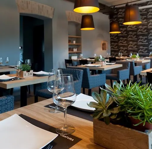 Qbatura Cafe & 4* Ciechanów